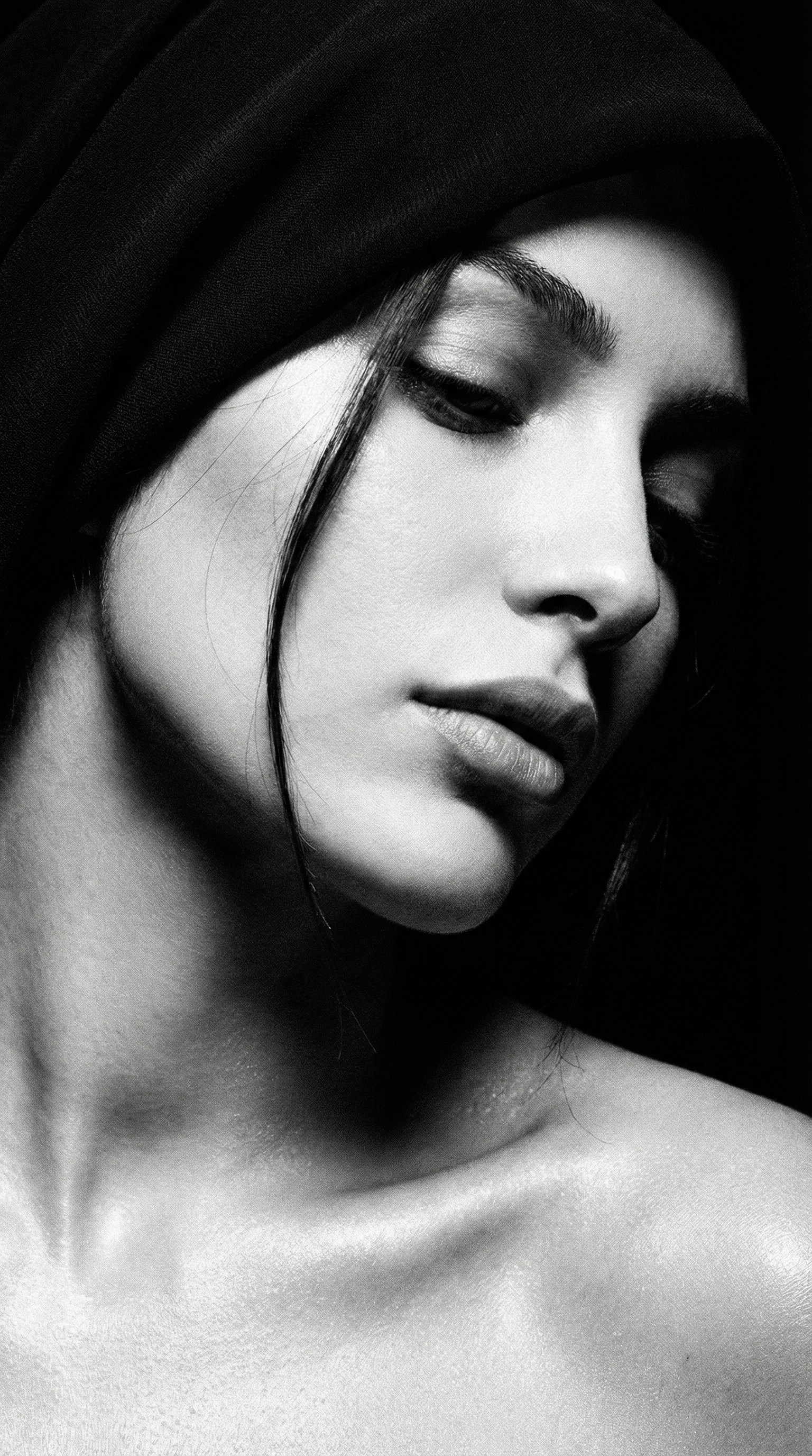 Sculpted Contours of a Downcast Gaze